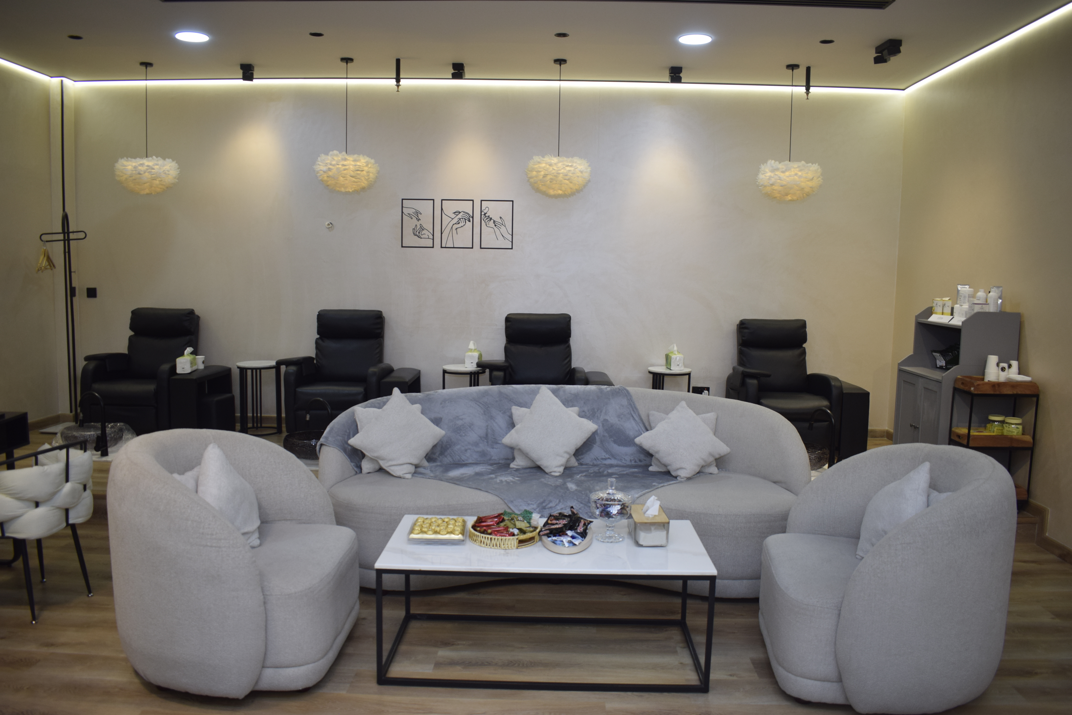 Reception desk